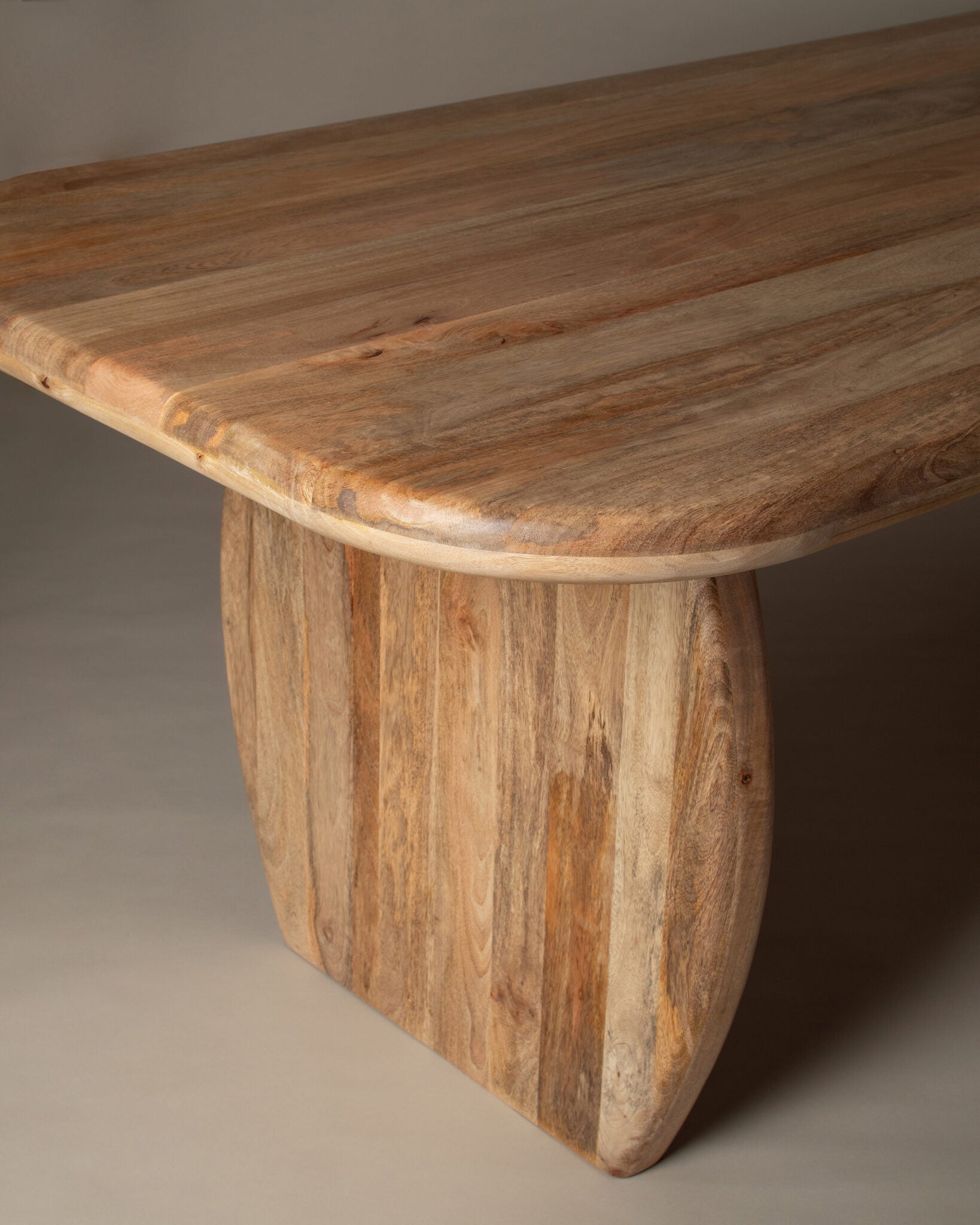 Mesa de Comedor Padma
